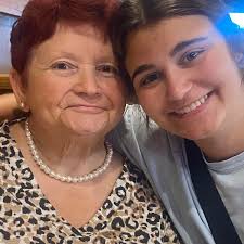 Pam's Bling and Rings VIP Group