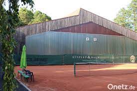 Finden sie alle sehenswürdigkeiten marktredwitz. Tennisclubs Bald Schulter An Schulter Onetz