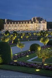 Epingle Par Two Drifters Romantic Travel Sur Chateau En 2020 Chateau De Chenonceau Beau Paysage Chateau France