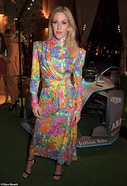 Earlier on monday, reports of manchester united edging closer to securing a deal to sign raphael varane flooded social media. Talk Of The Town Billie Piper S Schwester Ist Das Ebenbild Des Arztes Schauspielerin Aktuelle Boulevard Nachrichten Und Fotogalerien Zu Stars Sternchen