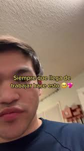 El siempre que llega de trabajar 🥺🥰 #hondureñosenusa 🇭🇳🇺🇸 #loveislove  #elgringo #exagerando