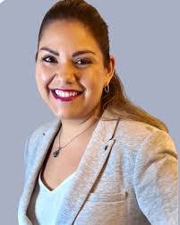 Jessica Barreto's Instagram, Twitter & Facebook