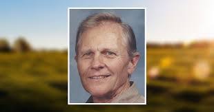 Bud Curtis's Instagram, Twitter & Facebook