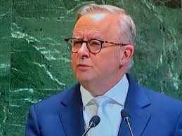 Vicki Clay (@thevixter2)