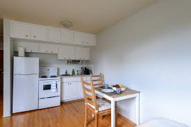 To make an oversize plant mobile—so you can easily roll it out of the way to vacuum or to protect it from too much sun—all you need is a piece of precut bluestone from a landscaping center set on a wheeled caddie.) 30 Best Small Apartment Design Ideas Ever Presented On Freshome