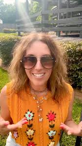 Laissez les bon temps rouler!! I hosted an episode of 'Oui Talk Raw' today  with the managing partner of @cqclt, Tim Freer! We covered lots of topics  and had lots of laughs!