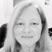 Jennifer Grierson's Instagram, Twitter & Facebook