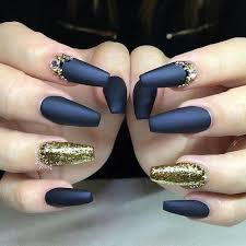 Ombre blue nail art design for short nails. Matte Navy Blue Nails With Gold Matte