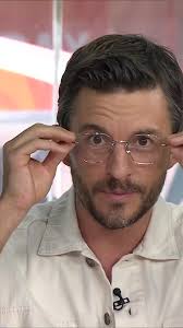 Jonathan Bailey Glasses Jurassic World