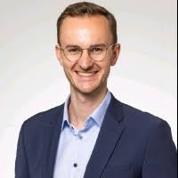 100+ Profile mit dem Suchbegriff „Ritz“