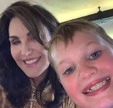 Had a very happy Easter! Hope everyone else did too!! Much love!! 🐥🐣🐇🐰