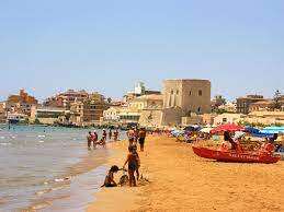 Maybe you would like to learn more about one of these? Pietre Nere Pozzallo Spiaggia In Sicilia Vacanze Al Mare