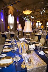 King S Tables Liuna Station Grand Central Ballroom Navy Tablecloth With Gold Charge Diy Table Runner Wedding Table Runners Wedding Wedding Table Runners Pink