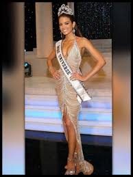 Proud mom • miss universe 2006 • model • actress • tv host • dancer • despacito music video • @durafitlatino ‍♀️ • libertad y justicia! Miss Universe 2006 Zuleyka Rivera Miss Universe 2006 Zuleyka Rivera Miss Universe Pageant