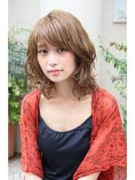 ナチュラルひし形シルエットデジタルパーマロブとろみモード 髪型 ヘアスタイル ヘアスタイリング