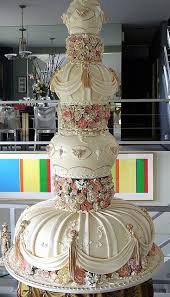 Fabulous Wedding Cakes Staceysecret Crazy Cake Tall Wedding Cakes Crazy Wedding Cakes Wedding Cake Recipe