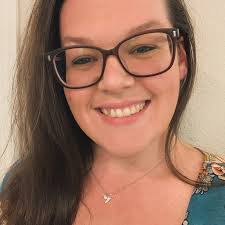 Taryn Lau's Instagram, Twitter & Facebook