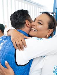 Mi gente bonita de la delegación Cerrito de Jerez, ¡GRACIAS! Gracias por  acompañarnos en el último #MiBarrioHabla del año y por trabajar en equipo  por el FUTURO DE LEÓN 🦁. Vamos con