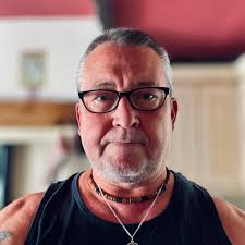 Lovely lovely school when I was there from 1952 to 1955. Mrs Roberts being  my teacher.