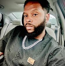 Lamar Jackson is a man of the people. 😂👏 #Ravens