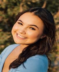 Alison Rucker's Instagram, Twitter & Facebook