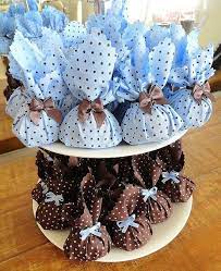 Docinho de leite em pó com leite o ideal para pintar as frutinhas é usar uma fruta natural como modelo. Fazendo Em Casa 10 Modelos De Embalagens Para Doces Recuerdos Baby Shower Baby Shower Baby Shower Nina