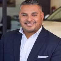 Diana Yniguez's Instagram, Twitter & Facebook