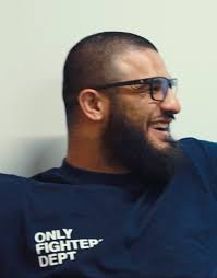 Antz Nansen reckons that Suran Juanmiry is a different breed. The hard as  nails savage hailing from SMAC gym, South Auckland is coming for the  Middleweight Crown. , Antz also tells us about a fighter ...