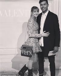 The two reportedly met this summer in fiji, where shailene was filming her new movie adrift and where ben plays for the national team. Shailene Woodley Wishes Ben Volavola Good Luck Ahead Of Rugby World Cup Daily Mail Online