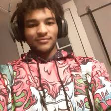 Does anyone play online games