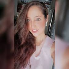 Doris Burgos (@DoBurgos18)