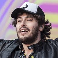 Stanco di guardare decine di siti web prima di decidere se ristorante al chiaro di luna è il ristorante adatto a te? Chiaro Di Luna Accordi 100 Corretti Jovanotti