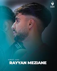 C'est le grand jour !! 🙌 Helvétia Taily ouvre le bal avant de laisser  place aux combattants les plus légers 💪 Que le spectacle commence 🤩 Allez  les bleus ! 🇫🇷 LIVE 📹 link in bio*