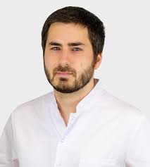 MedLife Polisano » Medici