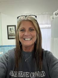 Introduction and Greetings in Happy Hippies Group