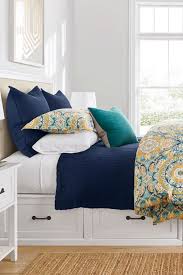 Many platform beds come with storage drawers built under the mattress platform. Stratton Storage Platform Daybed With Drawers