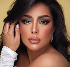 ✨ Cinnamon Brown✨ #beauty #model #mua #eyes #eyecat #gold #bella #lenses  #contactlenses #glow #fresh #color #cinnamonbrown #elite #collection  #bellaelitecollection #bellacontactlensestunisie