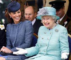 Sven Sundgaard On Twitter Queen Kate Queen Elizabeth Prince William And Kate