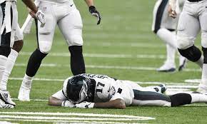 A feels bad to be alshon jeffrey the new cody parkey! Nick Foles Console Alshon Jeffery After His Mistake Leads To Int