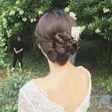 クラシカルで品がある 韓国花嫁さんの すっきり王道まとめ髪 ブライダルヘアアレンジ集 marry マリー ウェディング ヘアスタイル ブライダルヘア ウェディングヘア