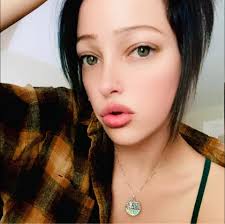 Does anyone want to help with a mission in Hello Kitty Island Adventure?