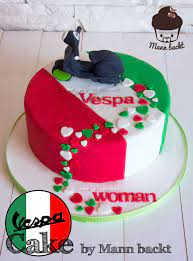 vespa torte mann backt cupcake kuchen kuchen wettbewerb geburtstagstorte