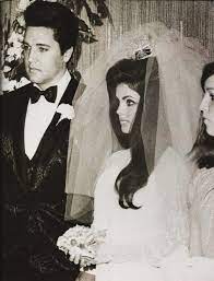 01 May 1967 Elvis Presley Marries Priscilla Beaulieu Priscilla Presley Wedding Elvis Presley Elvis Wedding