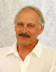 I PUETI DI L'ANTULUGIA PUESIA CORSA IN PURTUGHESE