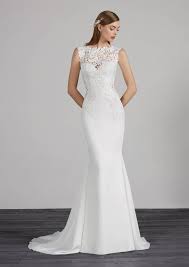 Dieser internetauftritt gehört zur unternehmensgruppe der peek & cloppenburg kg, düsseldorf, deren häuserstandorte sie hier finden. Brautkleid Milano Brautmoden Walter