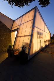 Une Extension Destinee A Accueillir L Espace Vente De La Pepiniere Uitbreiding Bestemd Als Verkoopruimte Van D Maison Architecte Maison De Vacances Architecte