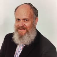 40+ "Clifford Gold" profiles