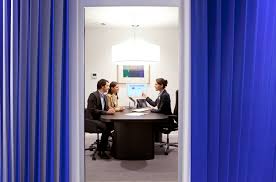 Deutsche bank filiale sonneberg (selbstbedienungsschalter) (17.6km von coburg) deutsche bank filiale bamberg (40.5km von coburg) deutsche bank filiale suhl (45.2km von coburg) Revival Der Bancassurance Vernunftehe Oder Crashmanover Versicherungswirtschaft Heute