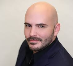 Learn about the Mentors helping entrepreneurs in our program