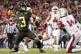 It's perfect, oregon linebacker derrick malone jr. Oregon Wins Pac 12 As League Will Miss College Football Playoff Again